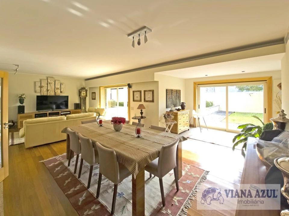Moradia T3 para Venda em Vila Nova de Anha Foto 23