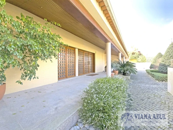 Moradia T3 para Venda em Vila Nova de Anha