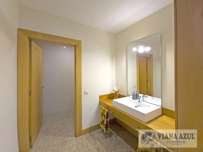 Moradia T3 para Venda em Vila Nova de Anha Foto 21