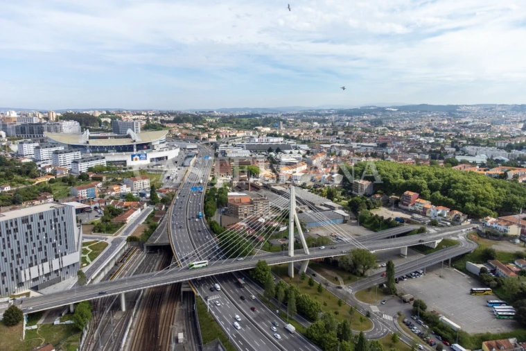 Apartamento T3 para Venda em Campanhã Foto 41