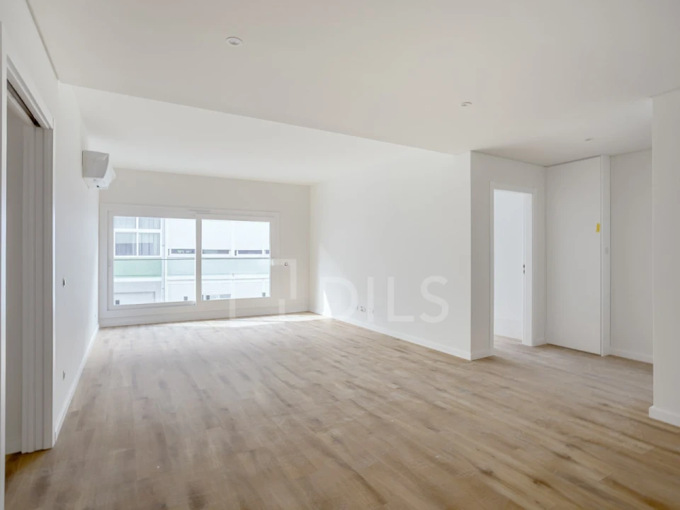 Apartamento T2 para Venda em Almada, Cova da Piedade, Pragal e Cacilhas Foto 5