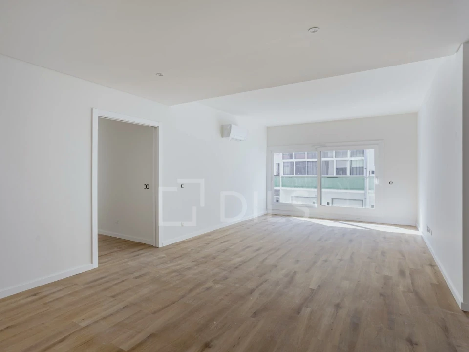 Apartamento T2 para Venda em Almada, Cova da Piedade, Pragal e Cacilhas Foto 7