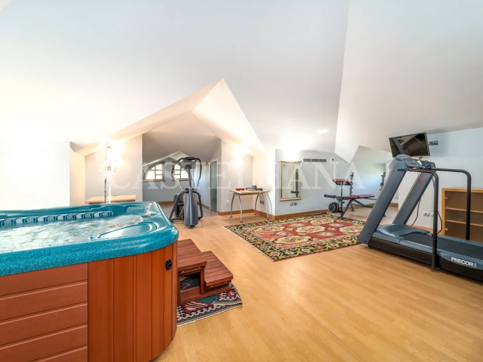 Moradia T5 para Venda em Milharado Foto 5