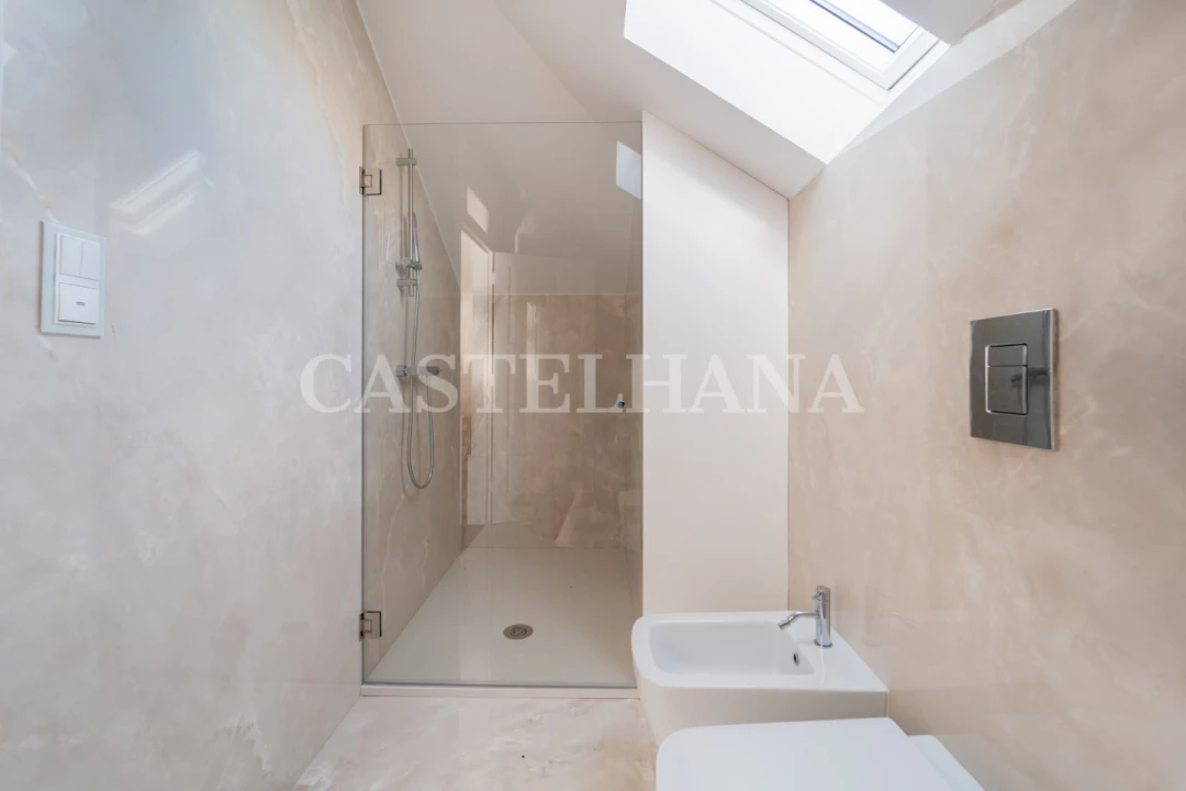 Moradia T6 para Venda em Cedofeita, Santo Ildefonso, Sé, Miragaia, São Nicolau e Vitória Foto 48