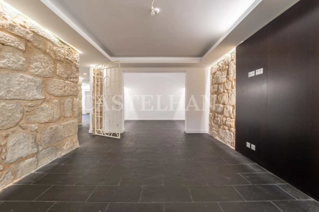 Moradia T6 para Venda em Cedofeita, Santo Ildefonso, Sé, Miragaia, São Nicolau e Vitória Foto 74