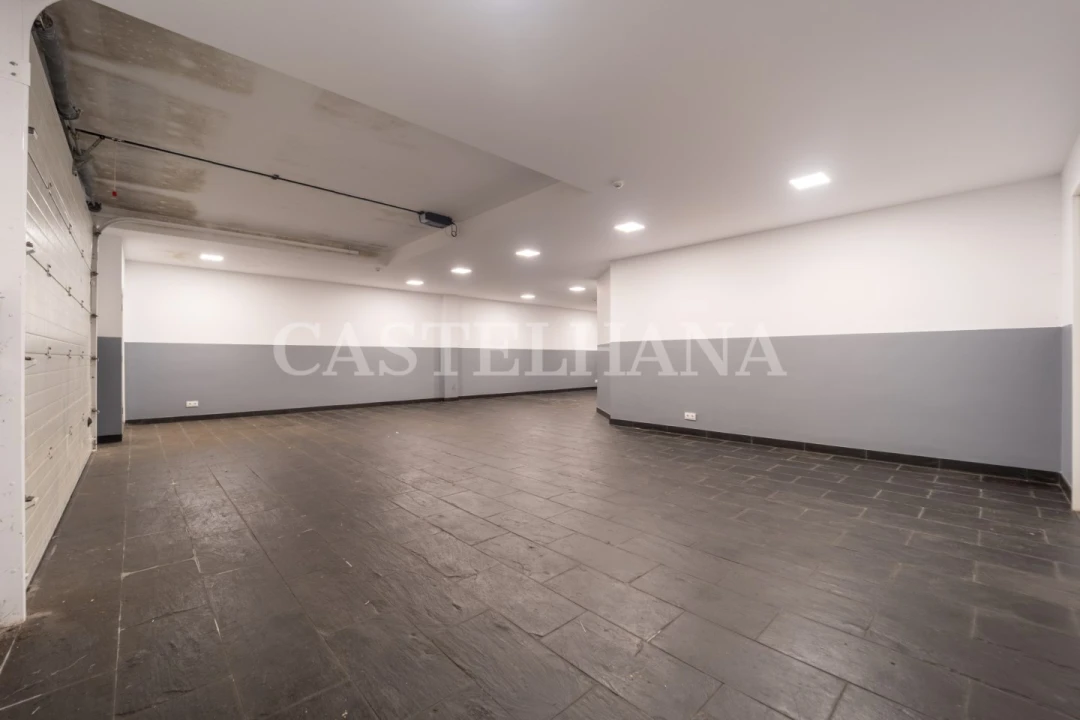 Moradia T6 para Venda em Cedofeita, Santo Ildefonso, Sé, Miragaia, São Nicolau e Vitória Foto 83