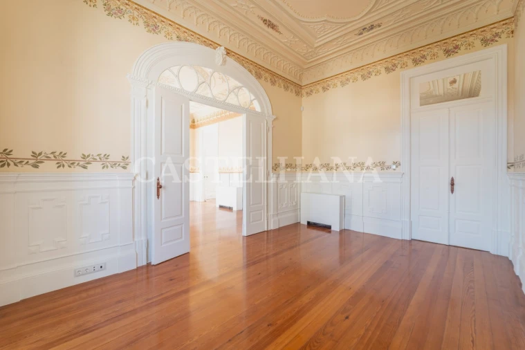 Moradia T6 para Venda em Cedofeita, Santo Ildefonso, Sé, Miragaia, São Nicolau e Vitória Foto 27