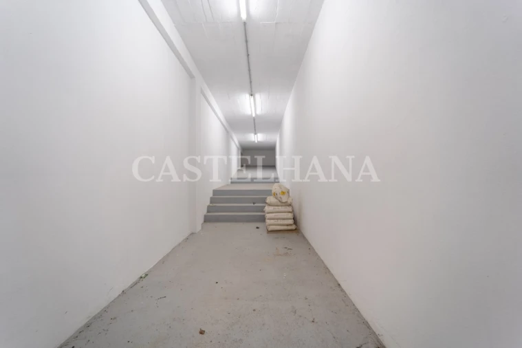 Moradia T6 para Venda em Cedofeita, Santo Ildefonso, Sé, Miragaia, São Nicolau e Vitória Foto 79