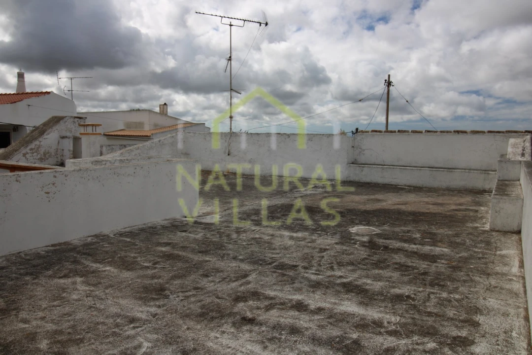 Moradia T4 para Venda em Loule (São Clemente) Foto 13