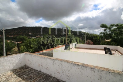 Moradia T4 para Venda em Loule (São Clemente)