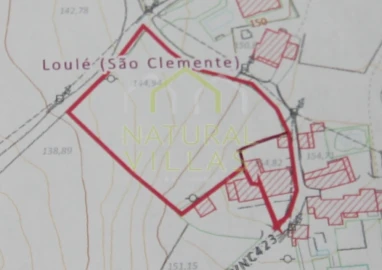 Moradia T4 para Venda em Loule (São Clemente)