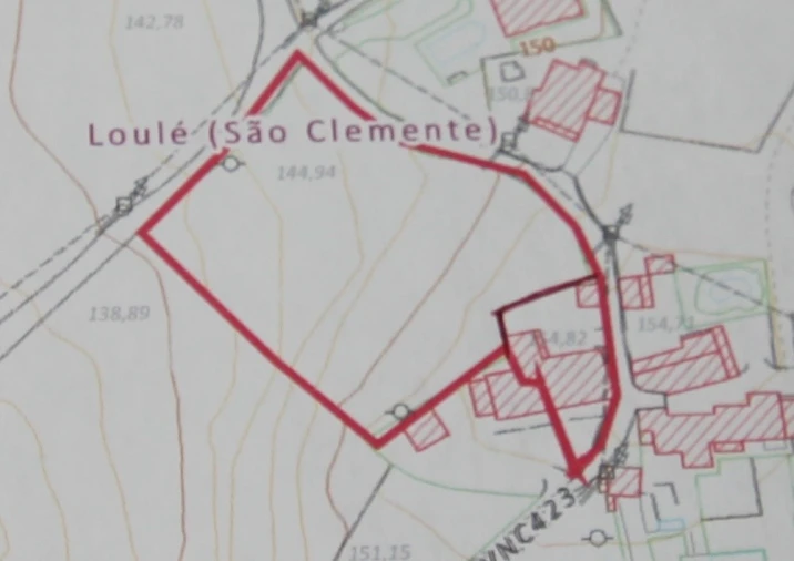 Moradia T4 para Venda em Loule (São Clemente) Planta 1