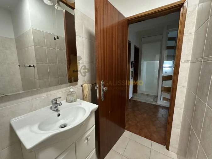 Moradia T5 para Venda em São João Baptista e Santa Maria dos Olivais Foto 20