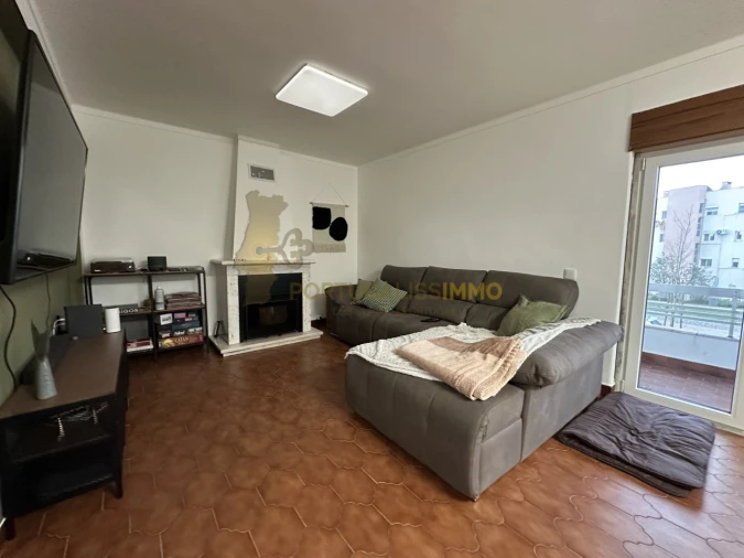 Moradia T5 para Venda em São João Baptista e Santa Maria dos Olivais Foto 21