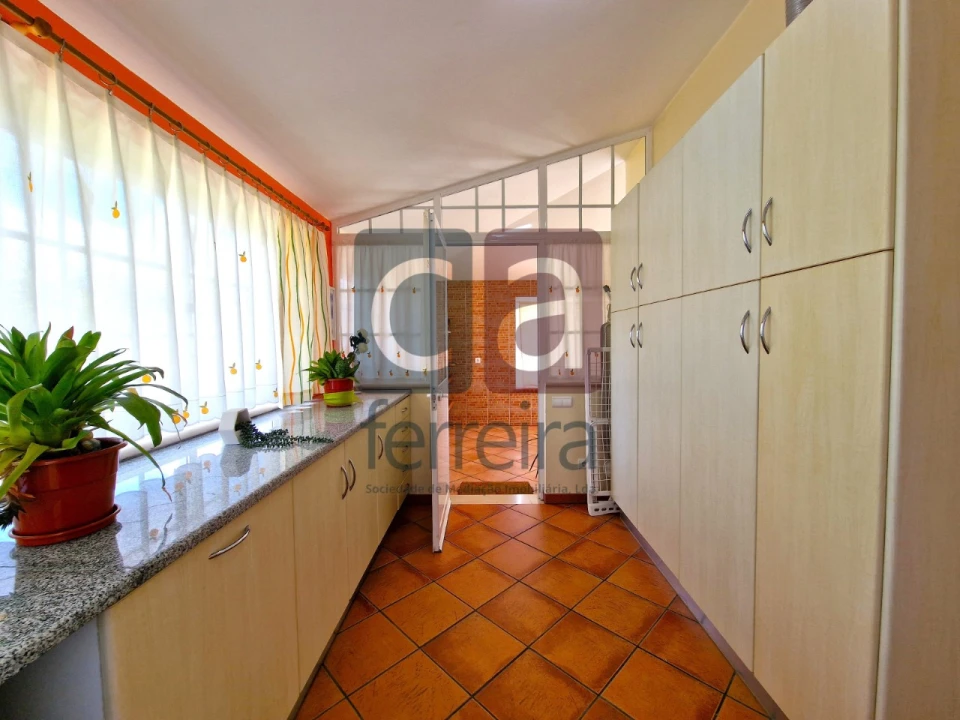 Moradia T6 para Venda em Santa Catarina Foto 35