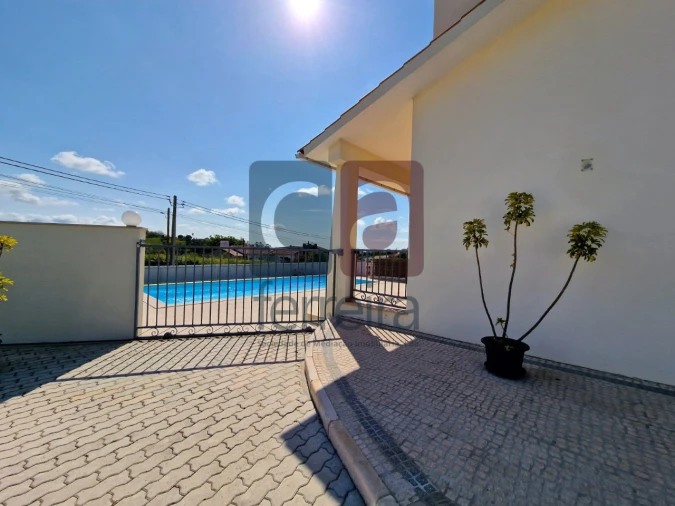 Moradia T6 para Venda em Santa Catarina Foto 4