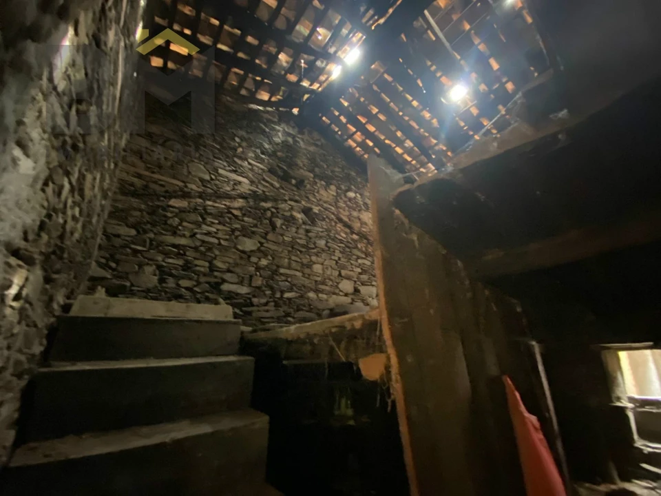 Moradia T0 para Venda em Sobreira Formosa e Alvito da Beira Foto 10