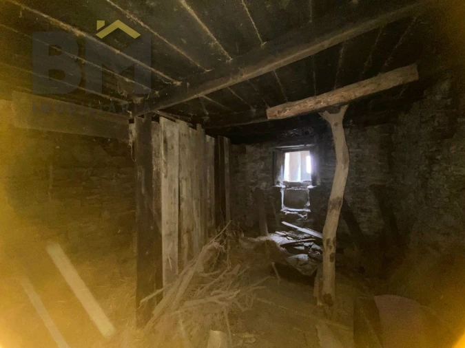 Moradia T0 para Venda em Sobreira Formosa e Alvito da Beira Foto 8