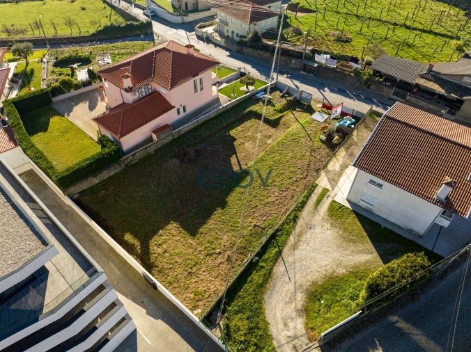 Terreno para Venda em Penamaior Foto 3