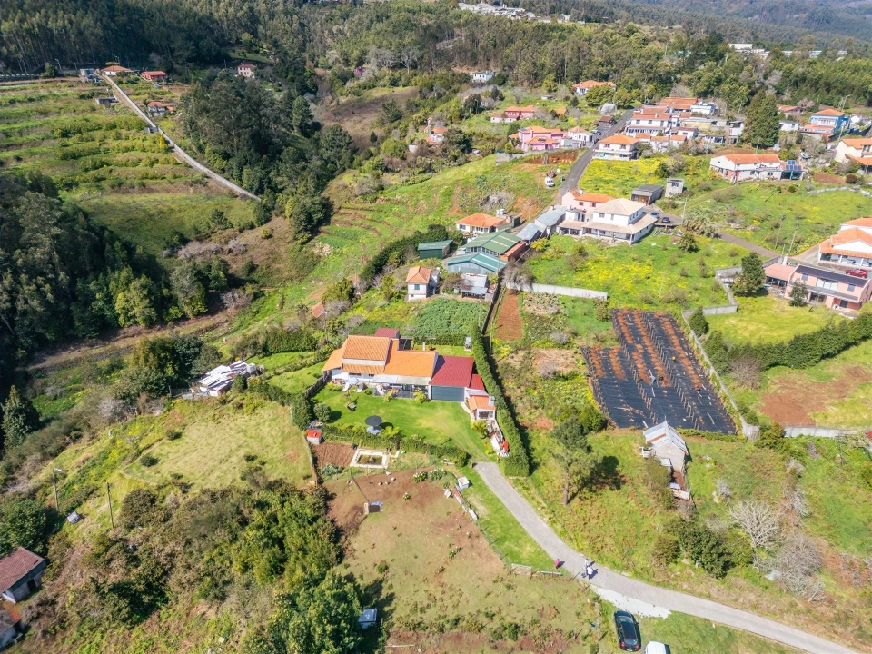 Moradia T3 para Venda em Santo Antonio da Serra Foto 40