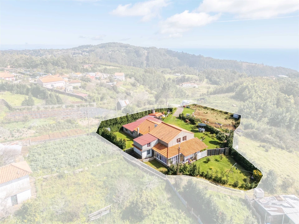 Moradia T3 para Venda em Santo Antonio da Serra Foto 48