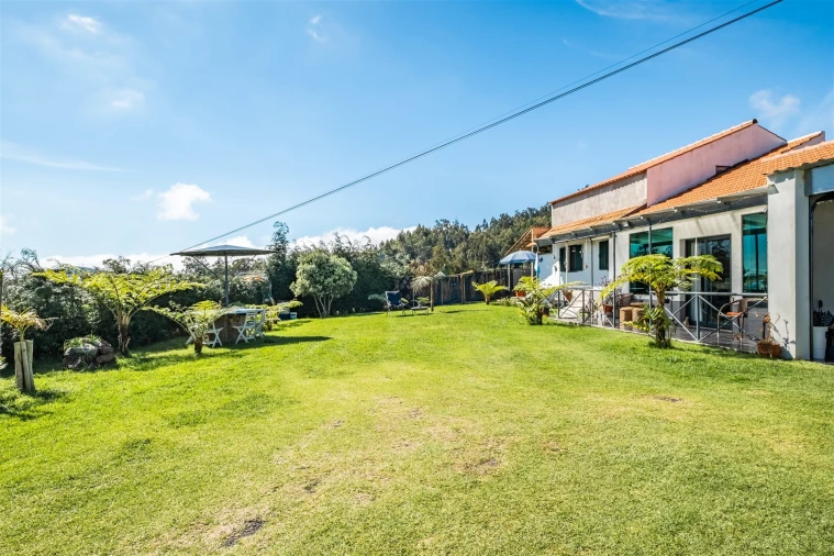 Moradia T3 para Venda em Santo Antonio da Serra Foto 27