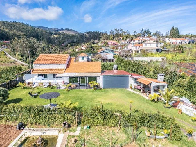 Moradia T3 para Venda em Santo Antonio da Serra Foto 44