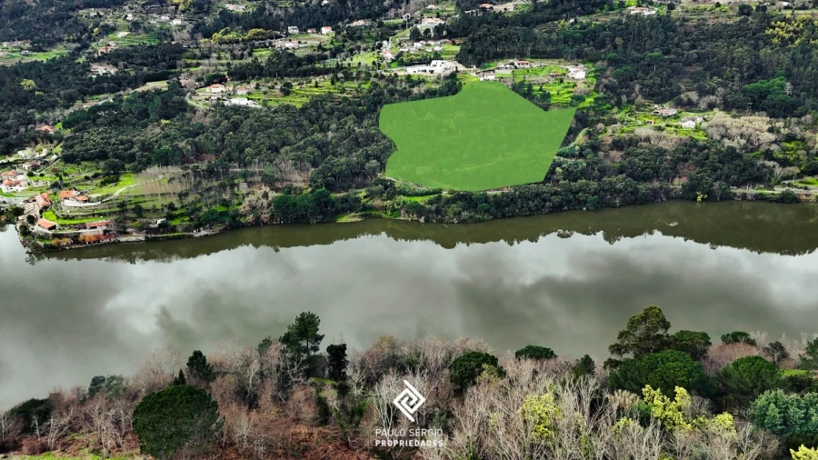 Terreno para Venda em Penhalonga e Paços de Gaiolo Foto 4
