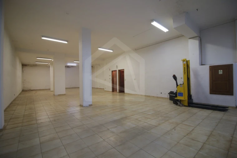 Loja para Venda em São João da Madeira