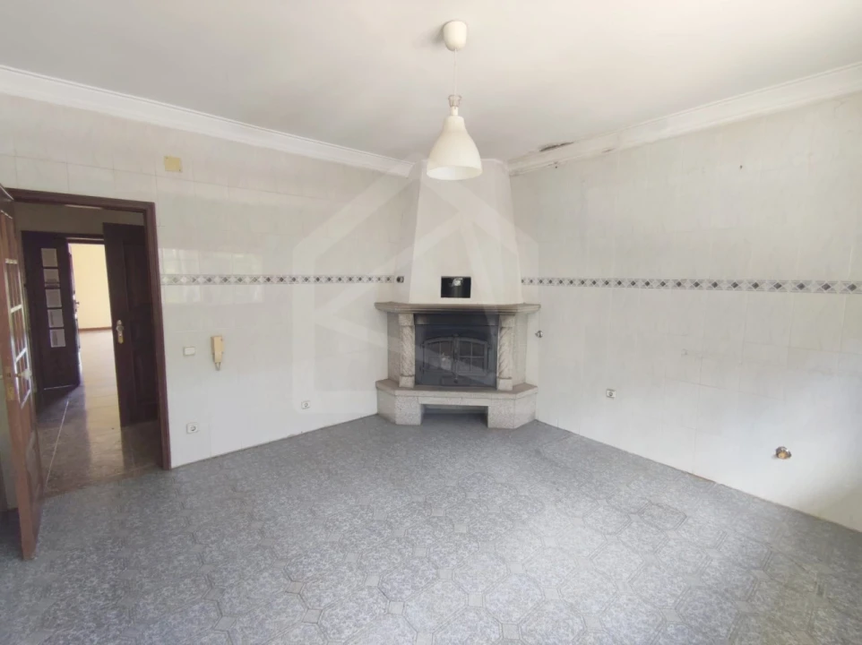 Apartamento T3 para Venda em Carregosa Foto 27