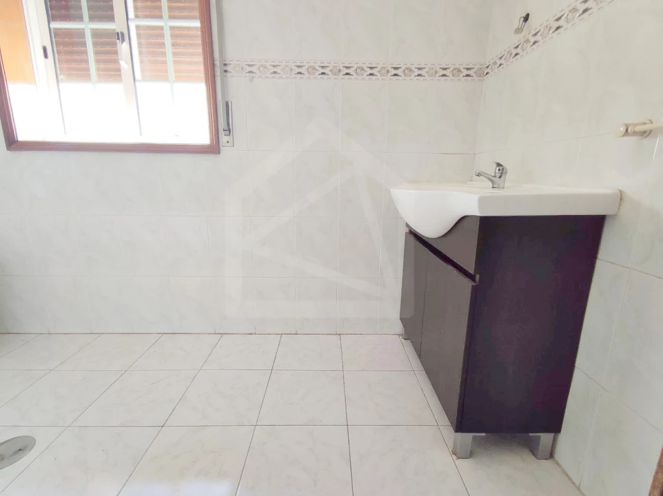 Apartamento T3 para Venda em Carregosa Foto 15