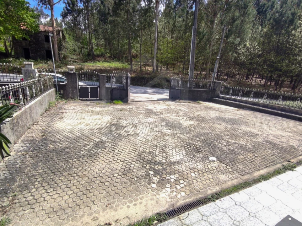 Apartamento T3 para Venda em Carregosa Foto 23