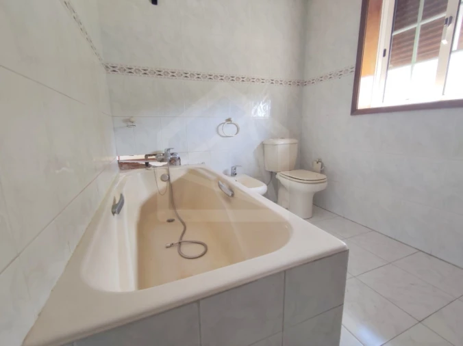 Apartamento T3 para Venda em Carregosa Foto 9