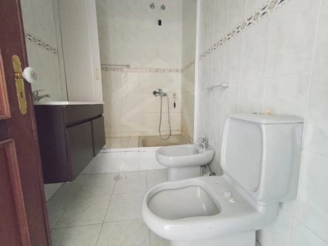 Apartamento T3 para Venda em Carregosa Foto 21