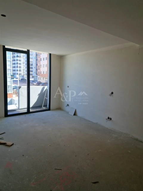 Apartamento T0 para Venda em Glória e Vera Cruz