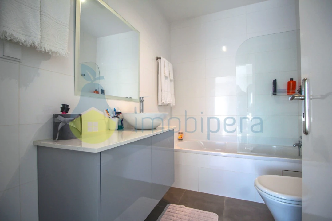 Moradia T3 para Venda em Albufeira e Olhos de Água Foto 24