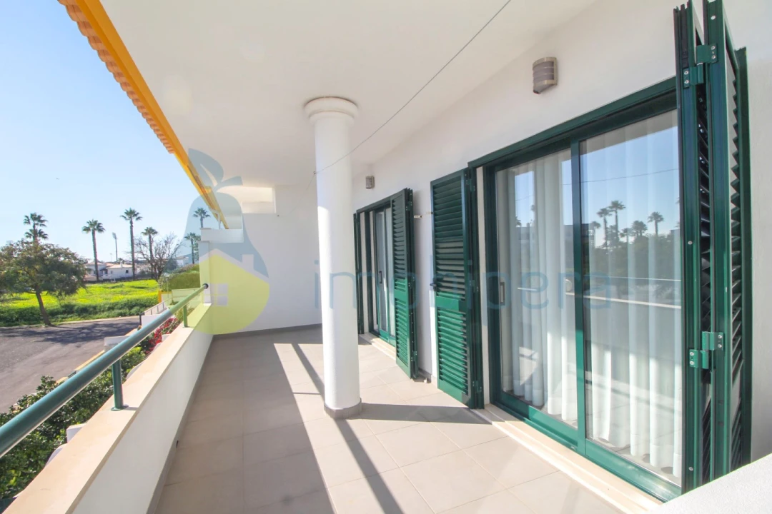 Moradia T3 para Venda em Albufeira e Olhos de Água Foto 32
