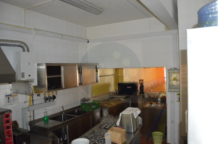 Negócio para Venda em Abrantes (São Vicente e São João) e Alferrarede Foto 7