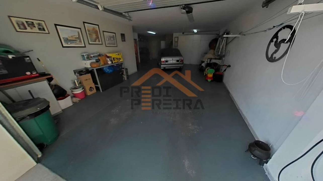 Moradia T4 para Venda em Ramada e Caneças Foto 61