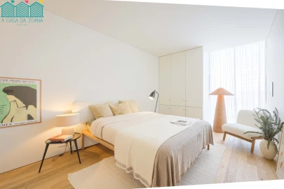 Apartamento T4 para Venda em Glória e Vera Cruz