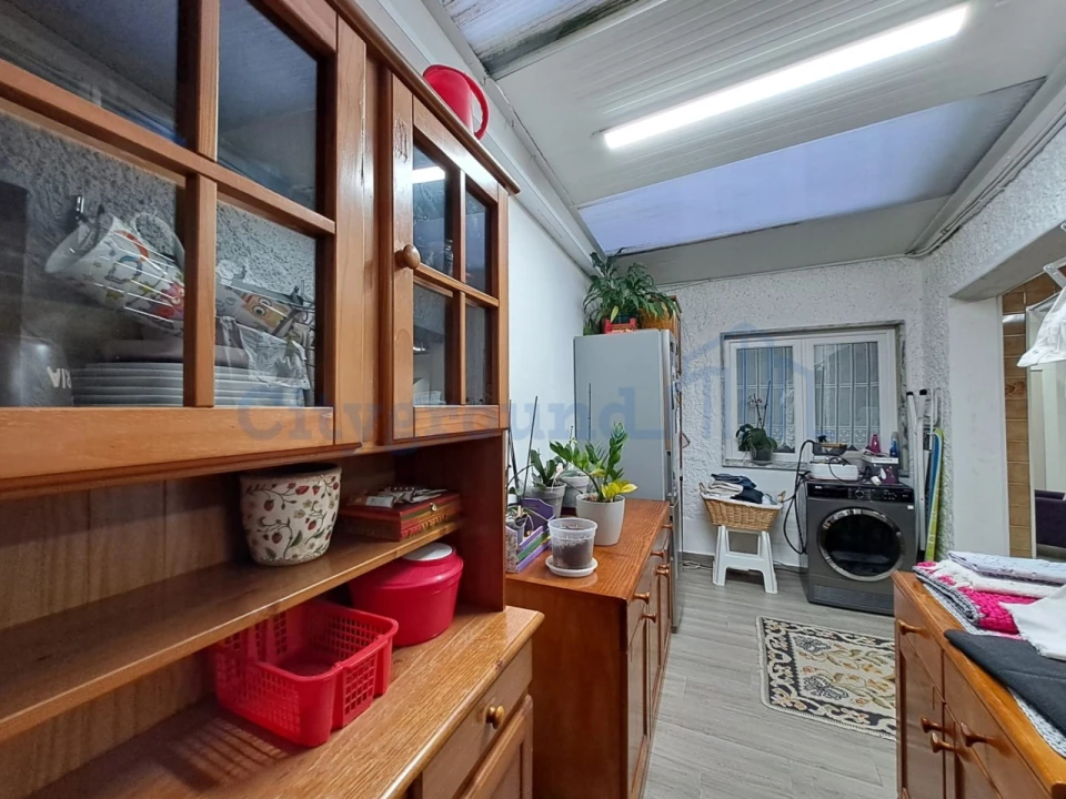 Moradia T4 para Venda em Peral Foto 12