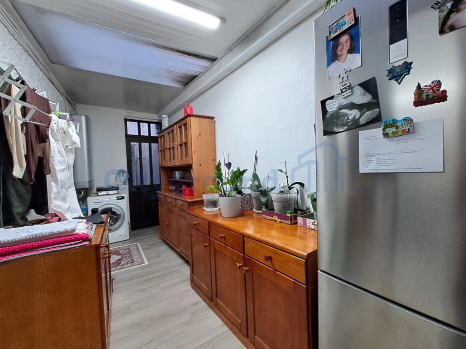 Moradia T4 para Venda em Peral Foto 13