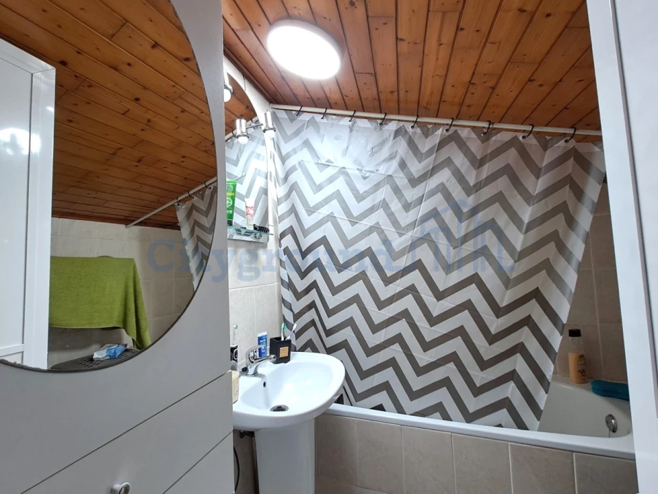 Moradia T4 para Venda em Peral Foto 20