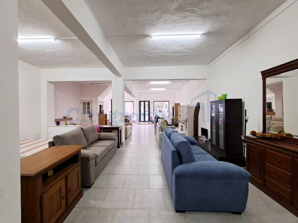 Moradia T4 para Venda em Peral Foto 22