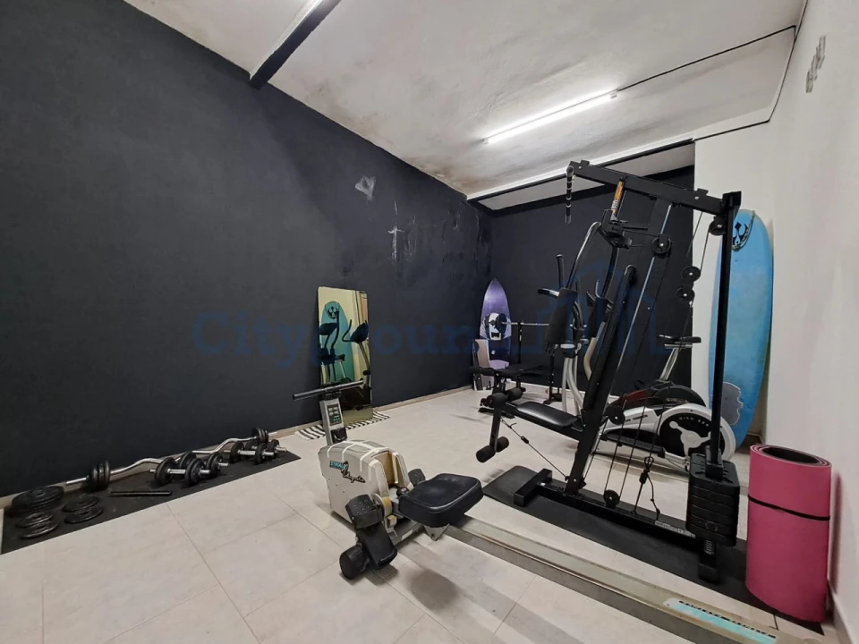 Moradia T4 para Venda em Peral Foto 24