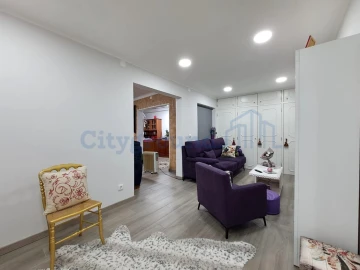 Moradia T4 para Venda em Peral