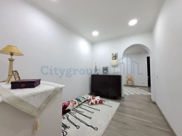 Moradia T4 para Venda em Peral