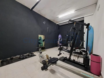 Moradia T4 para Venda em Peral