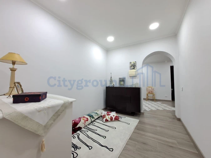 Moradia T4 para Venda em Peral Foto 3