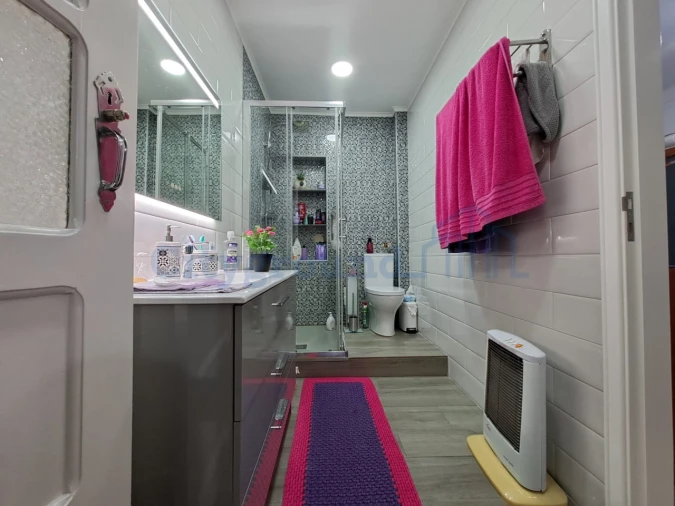 Moradia T4 para Venda em Peral Foto 8